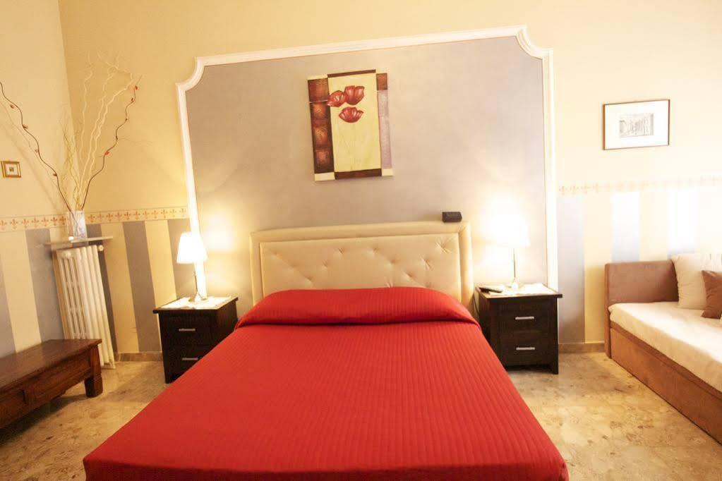 Al Teatro Otel Verona Dış mekan fotoğraf