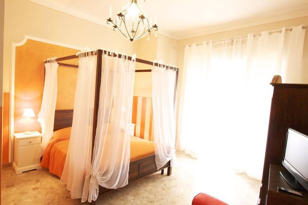 Al Teatro Otel Verona Dış mekan fotoğraf
